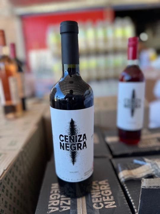 VINO CENIZA NEGRA TINTO (UNI)